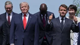 США и страны G7 договорились локализовать выпуск дальнобойных ракет на Украине